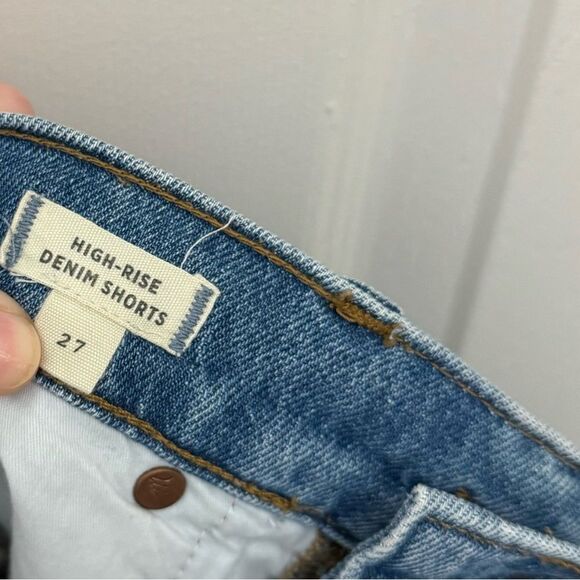 Madewell High Rise Denim Shorts Size 27 Light Wash Rips Distressed Jean Shorts - Picture 6 of 6